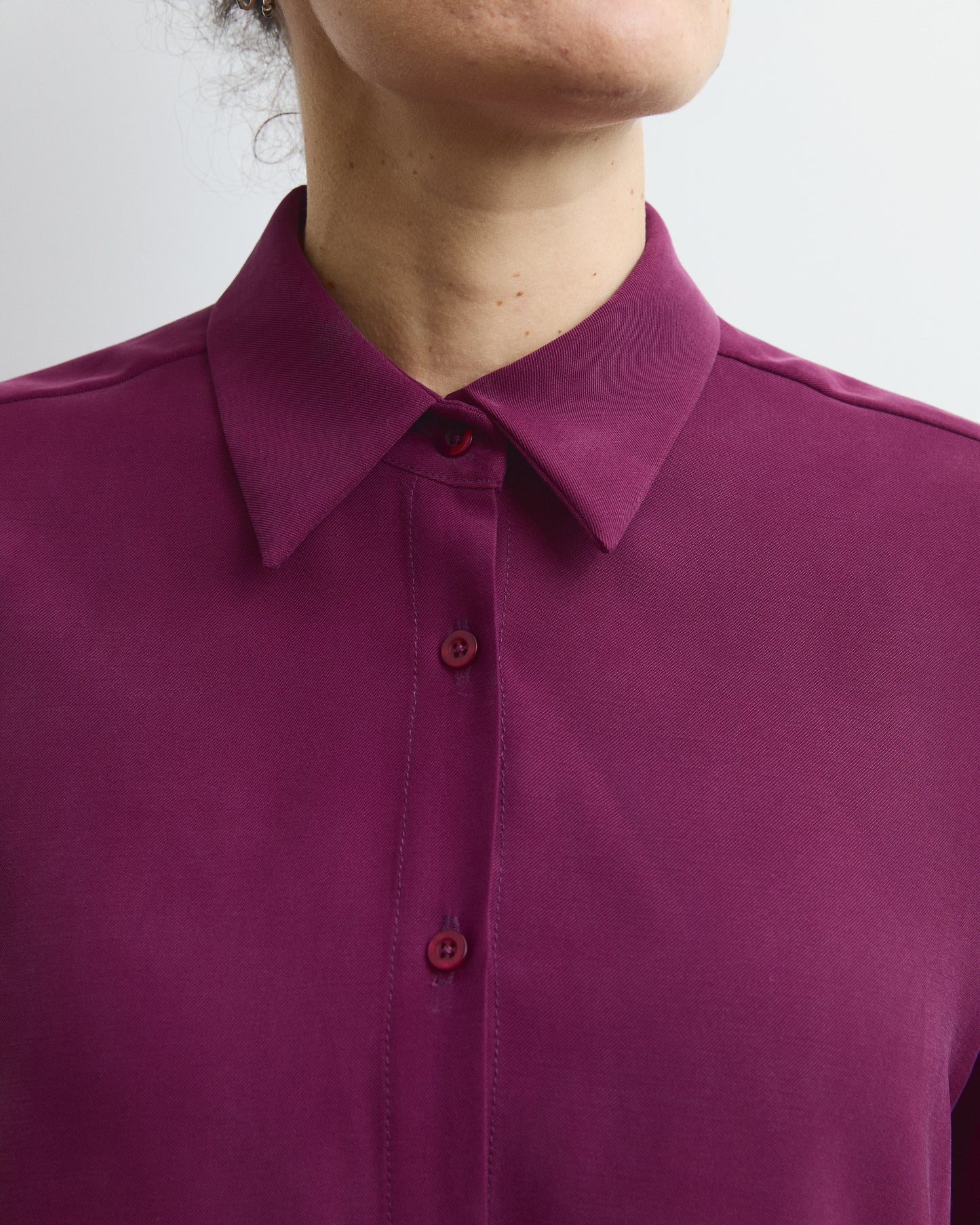 Camicia Aiga in viscosa Prugna lampone