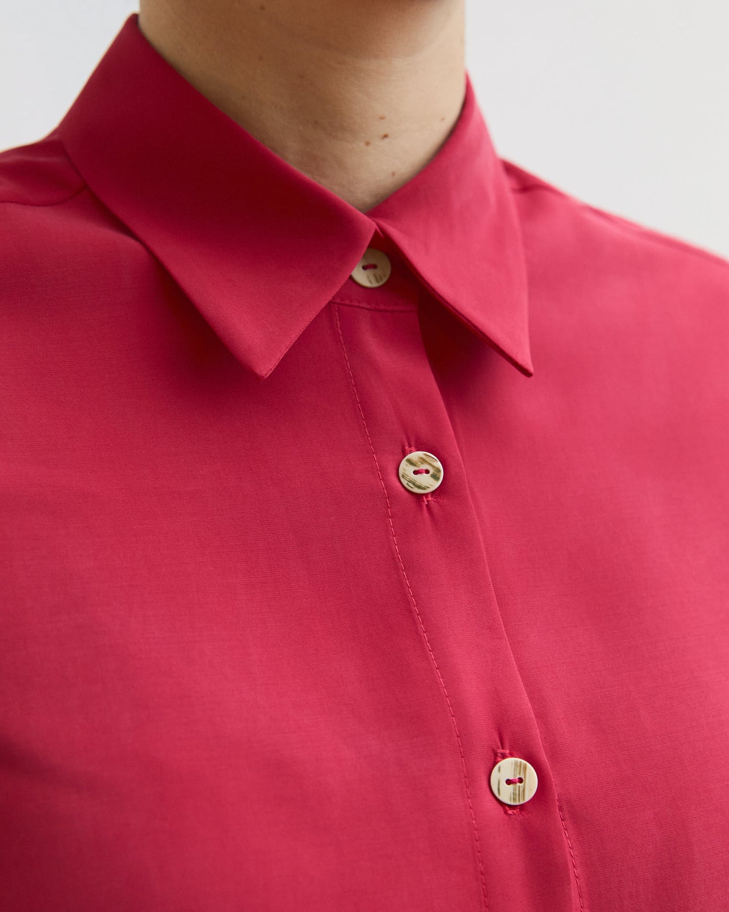 Camicia Aiga in viscosa Rosso corallo