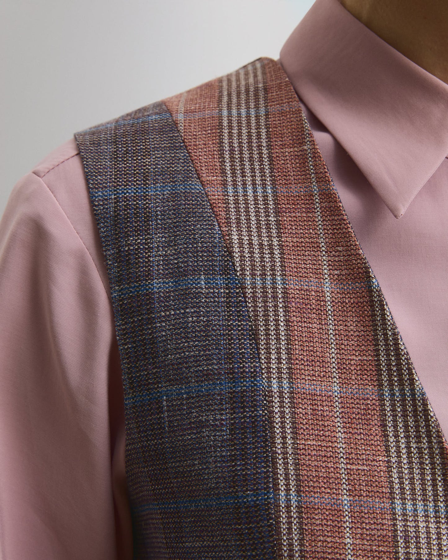 Edizione speciale -Gilet Pecìn in lana e seta fantasia