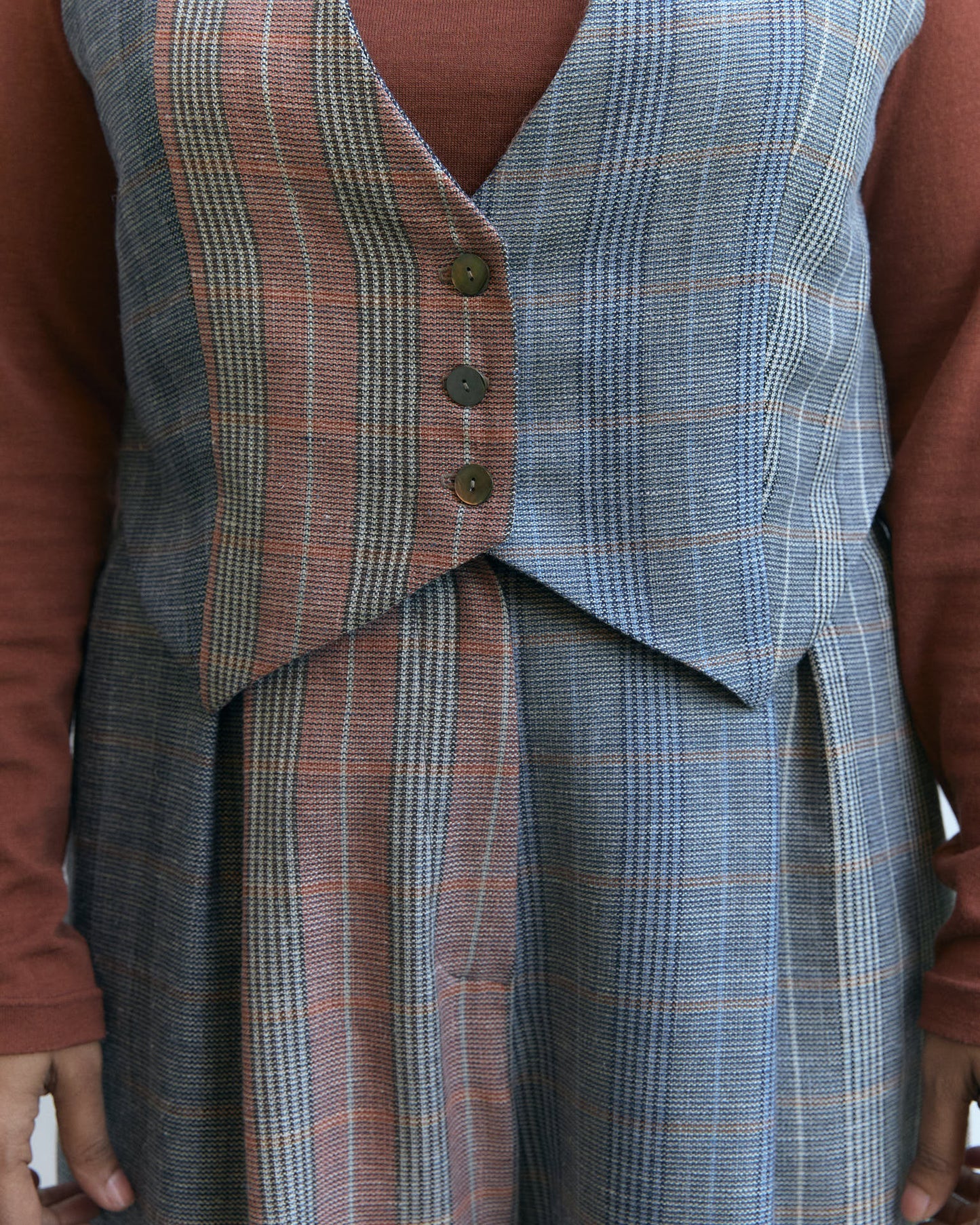 Edizione speciale -Gilet Pecìn in lana e seta fantasia