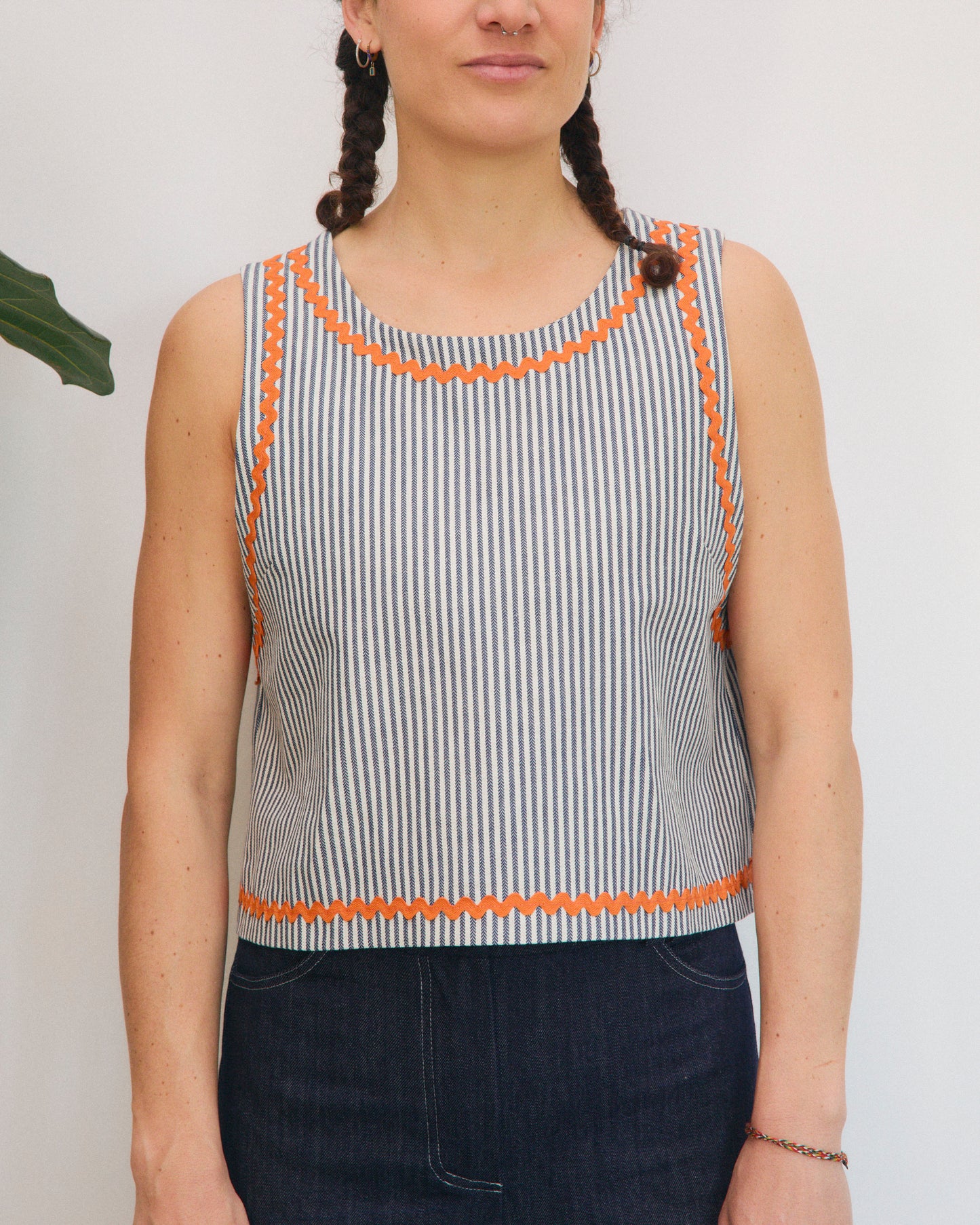 Pecìn Wool Vest in Cloud Grey